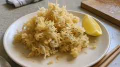 冷水なしでカリッと軽い「生しらすの天ぷら」—水気を切って粉をまぶすだけ